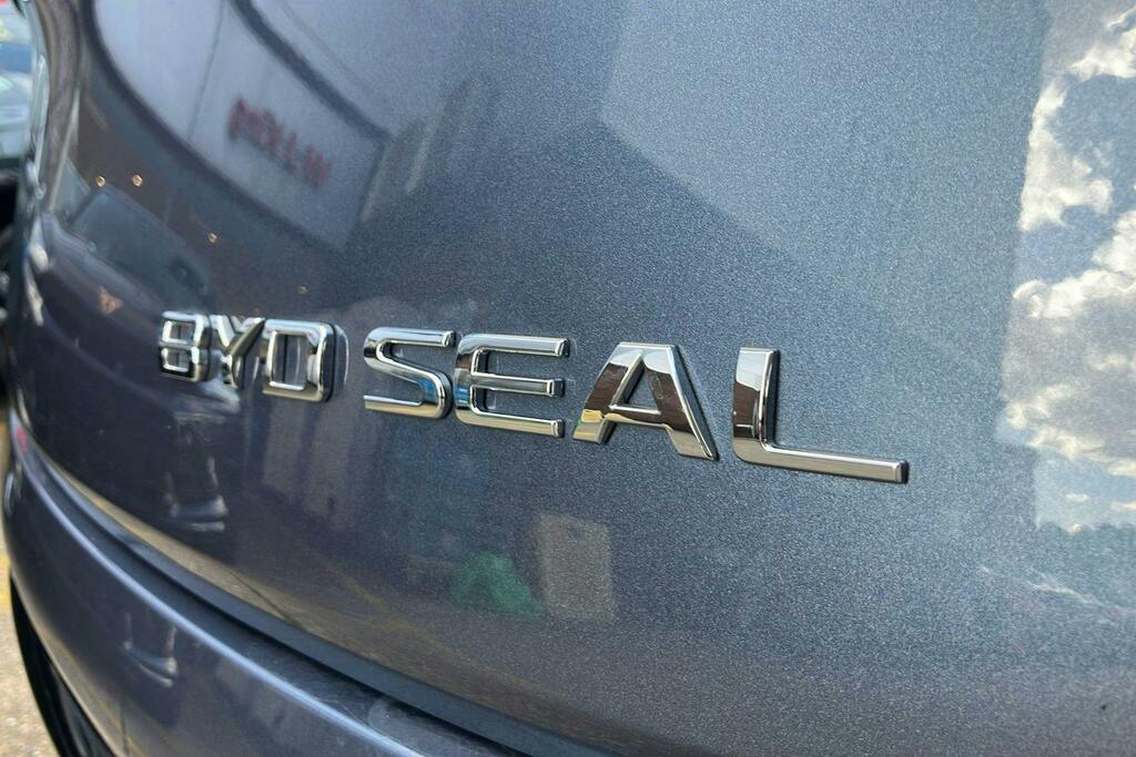 Byd Seal 1.5 10Kwh Boost Estate Plug-in Hybrid C Black #46