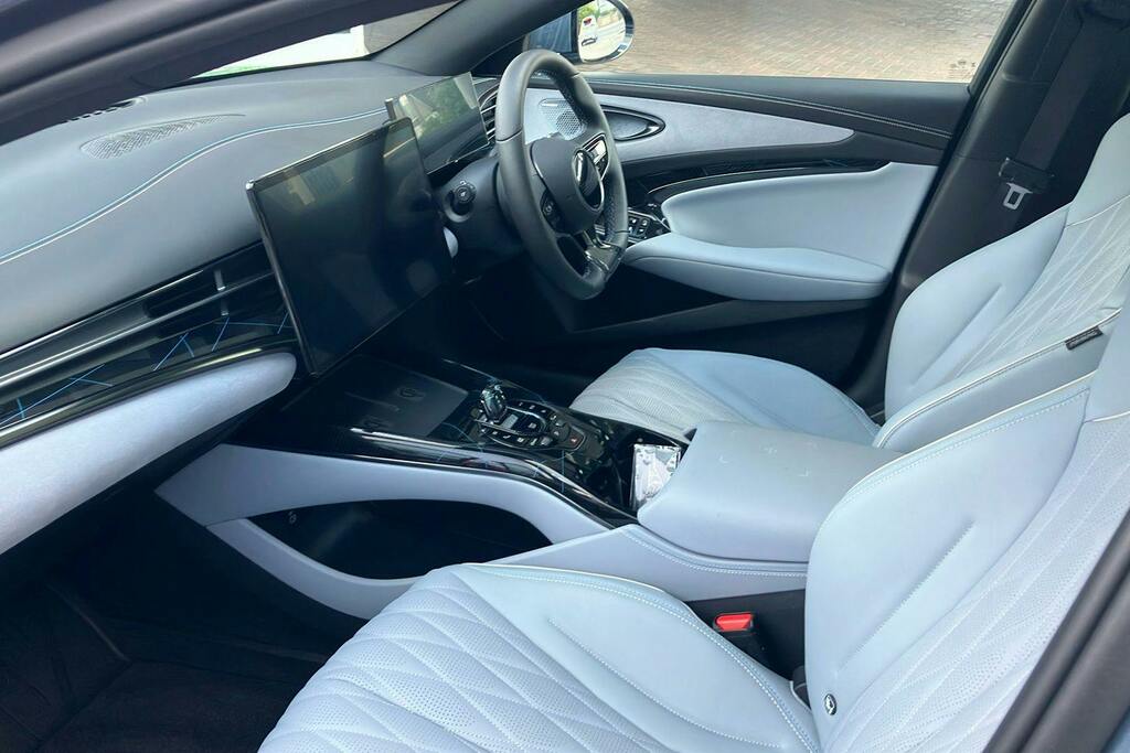 Byd Seal 1.5 10Kwh Boost Estate Plug-in Hybrid C Black #3