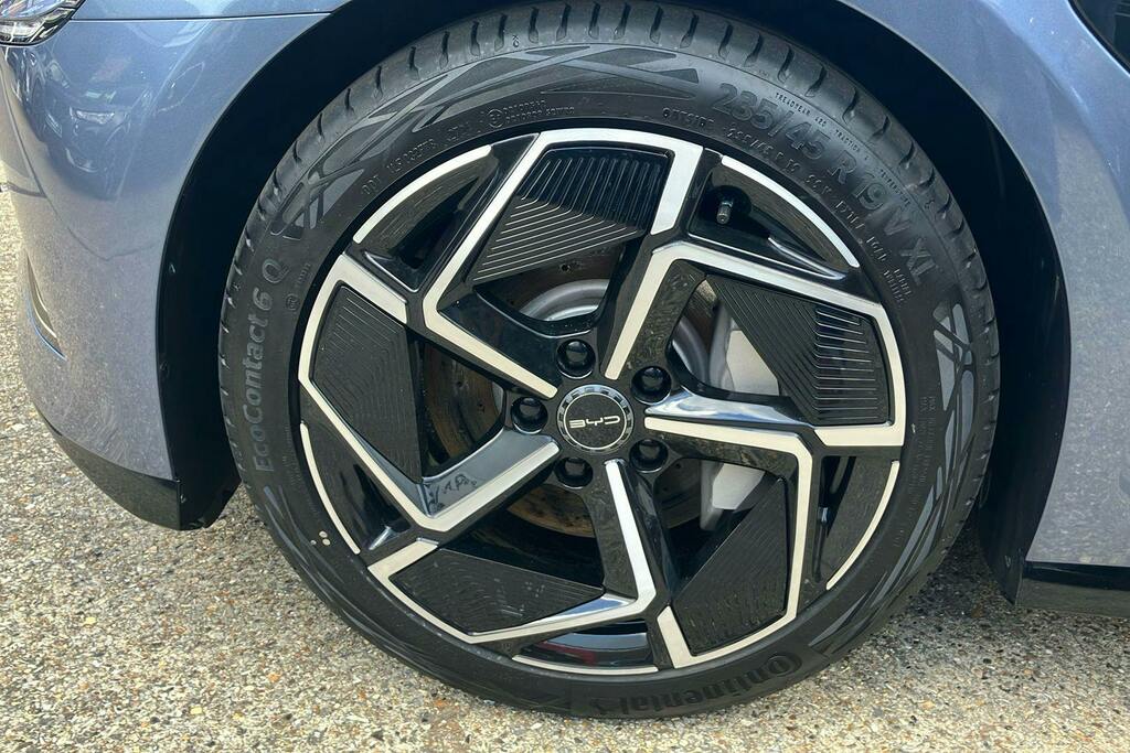Byd Seal 1.5 10Kwh Boost Estate Plug-in Hybrid C Black #44