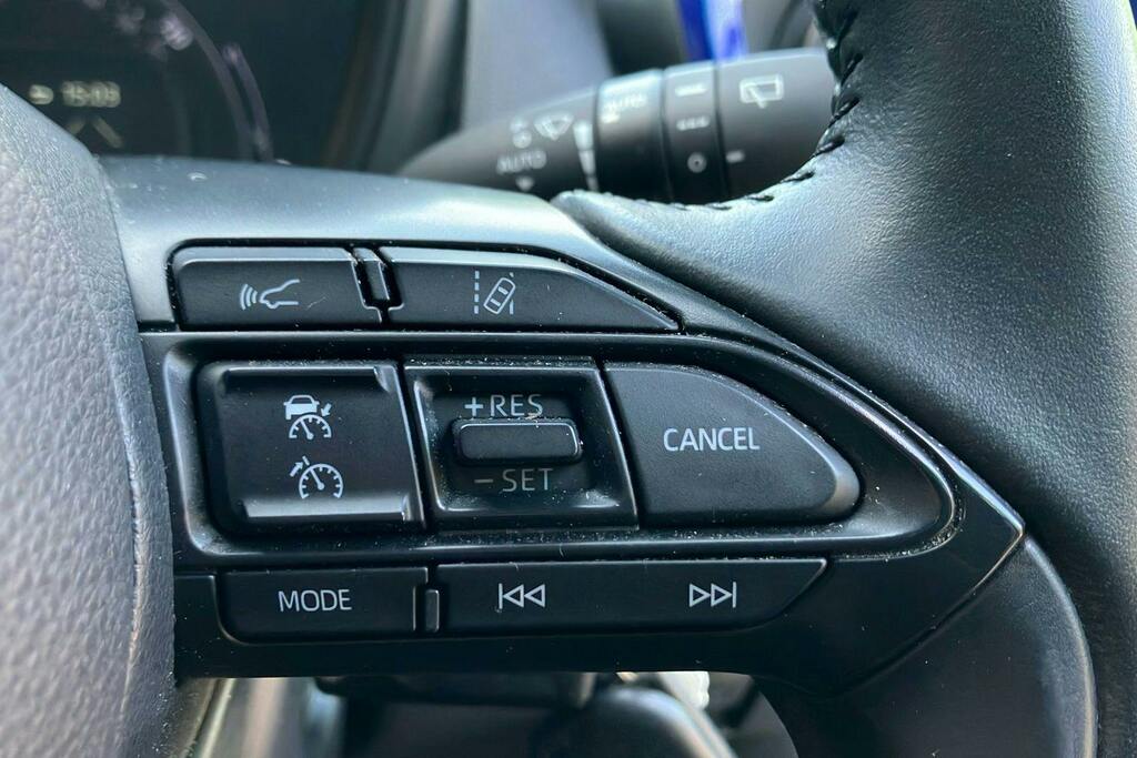 Toyota Aygo X 1.0 Vvt-i Edge X-shift Euro 6 Ss Green #35