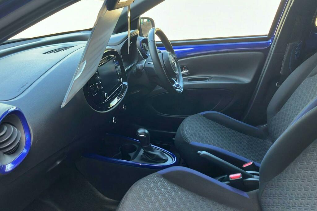 Toyota Aygo X 1.0 Vvt I Edge Hatchback X Shift Blue #3