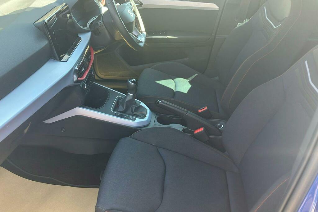 Seat Arona 1.0 Tsi Fr Suv Blue #3