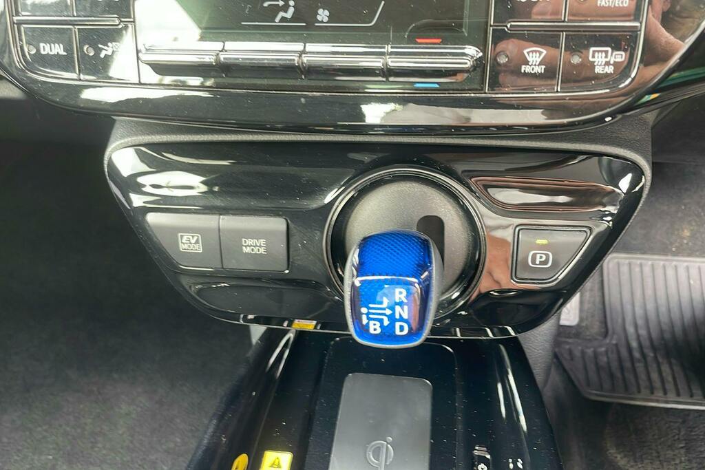 Toyota Prius+ Prius Business Edition Vvt-i Awd Cvt White #16