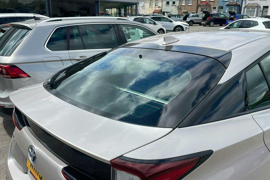Toyota Prius+ Prius Business Edition Vvt-i Awd Cvt White #35