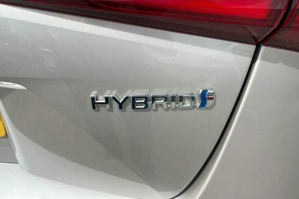 Toyota Prius+ Prius Business Edition Vvt-i Awd Cvt White #33