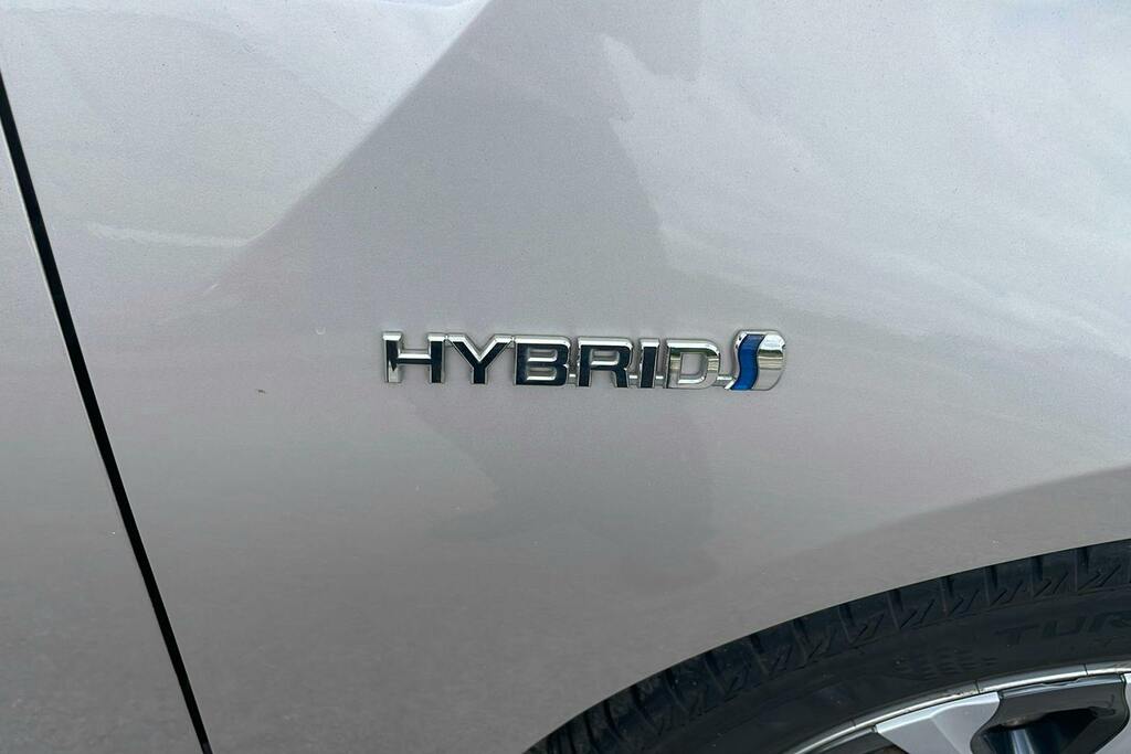 Toyota Prius+ Prius Business Edition Vvt-i Awd Cvt White #26