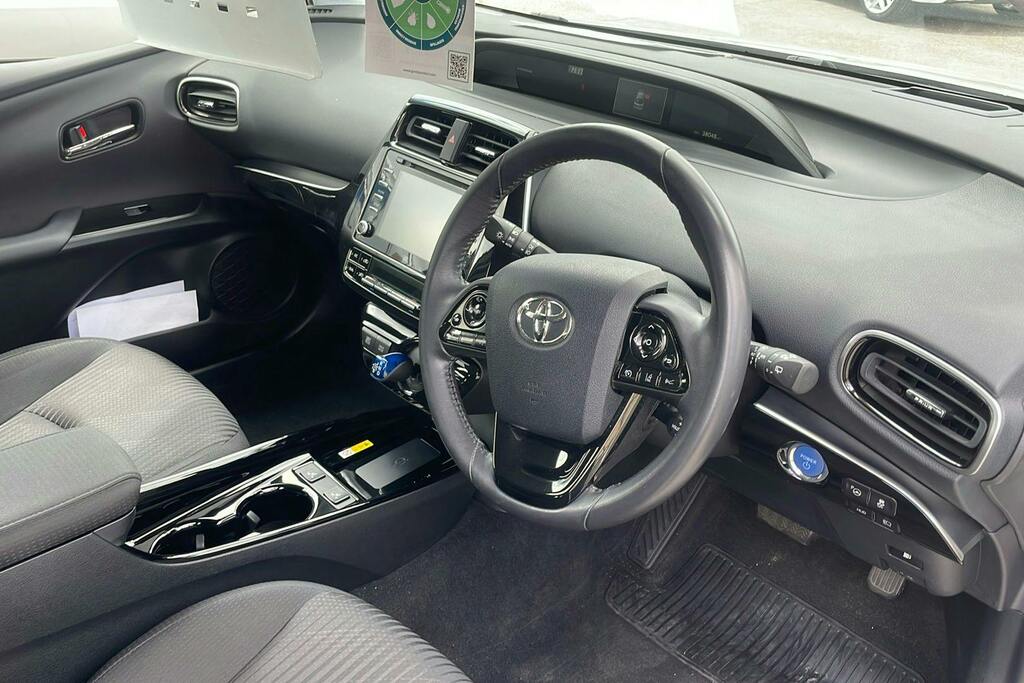 Toyota Prius+ Prius Business Edition Vvt-i Awd Cvt White #9