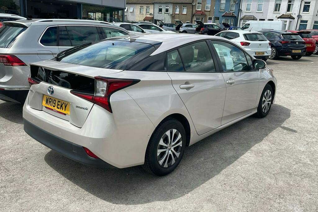 Toyota Prius+ Prius Business Edition Vvt-i Awd Cvt White #41