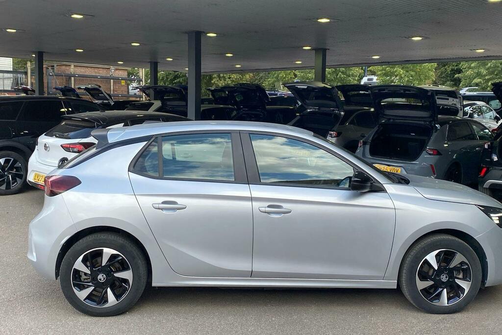Vauxhall Corsa-e 50Kwh Design Hatchback VK74NLJ Silver #5