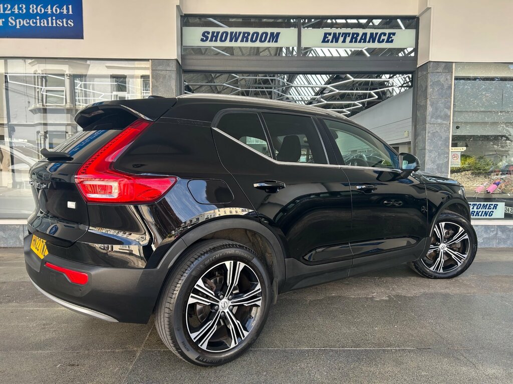Volvo XC40 1.5H T5 Recharge 10.7Kwh Ultimate Bright Suv Petro Black #6