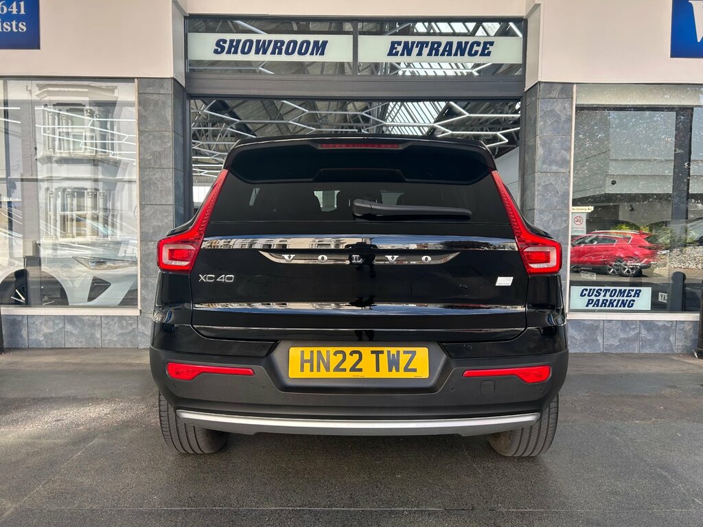 Volvo XC40 1.5H T5 Recharge 10.7Kwh Ultimate Bright Suv Petro Black #5