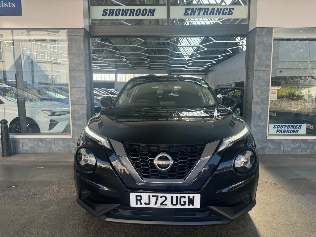 Nissan Juke 1.0 Dig-t Acenta Suv Dct Euro 6 Ss Black