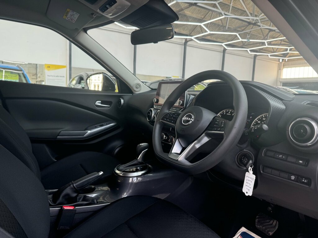 Nissan Juke 1.0 Dig-t Acenta Suv Dct Euro 6 Ss Black #2