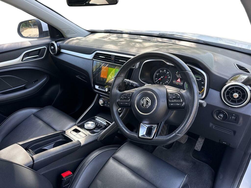 MG ZS 44.5Kwh Exclusive Suv 143 Ps White #6