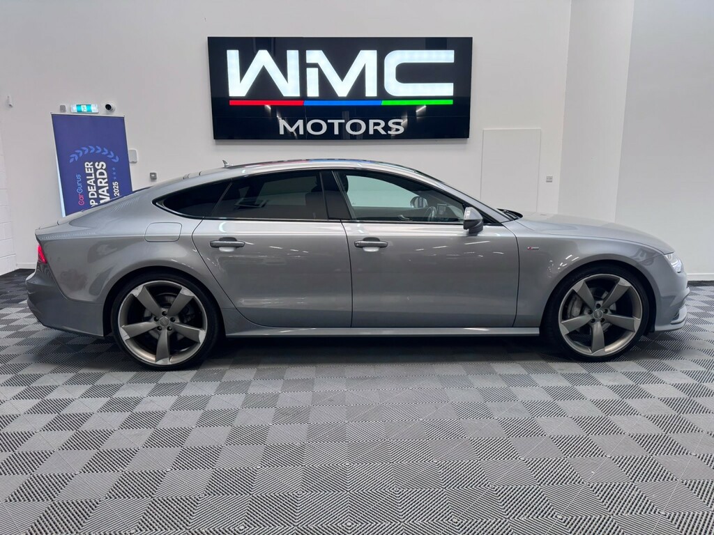 Audi A7 3.0 Tdi V6 Black White #9