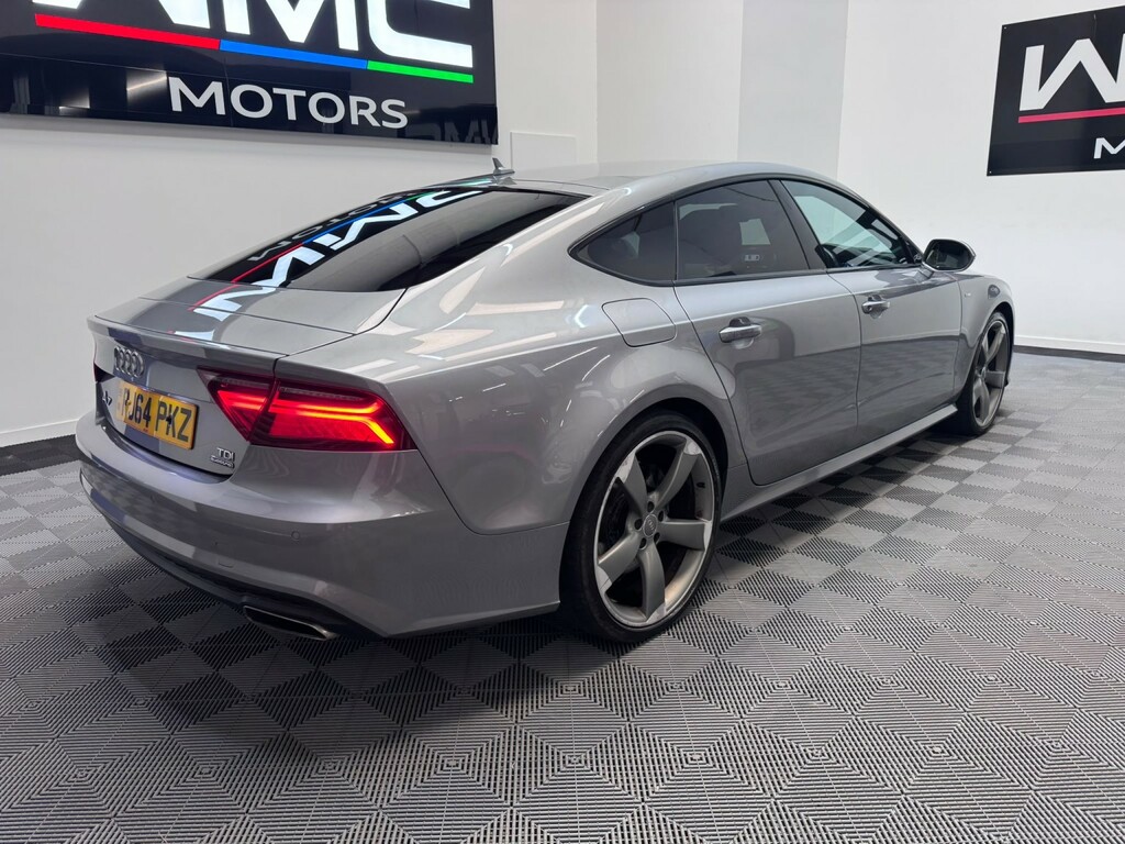 Audi A7 3.0 Tdi V6 Black White #8