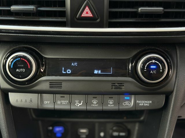 Hyundai Kona Premium Se Grey #29