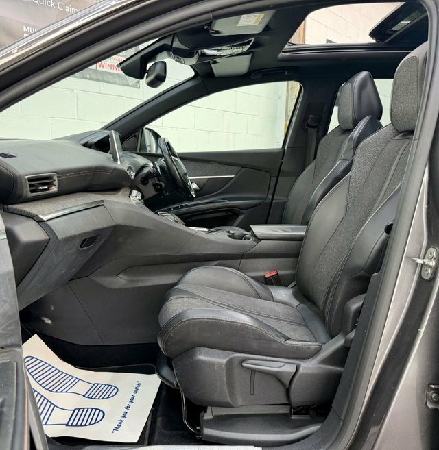 Peugeot 5008 Ss Allure White #23