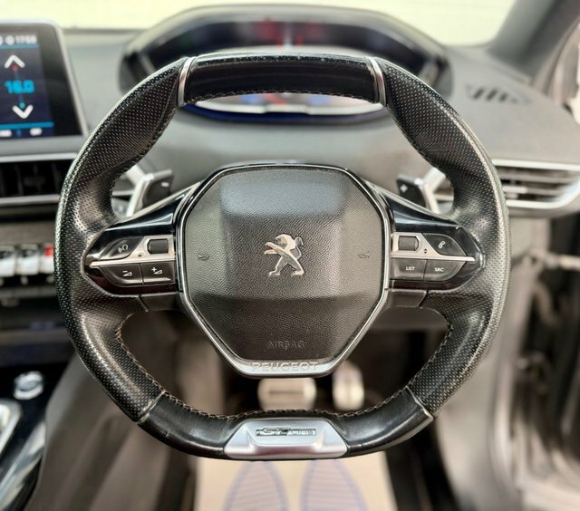 Peugeot 5008 Ss Allure White #25