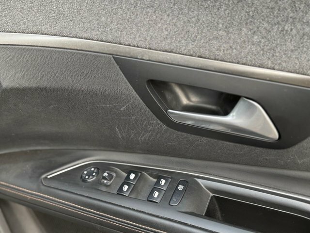Peugeot 5008 Ss Allure White #38