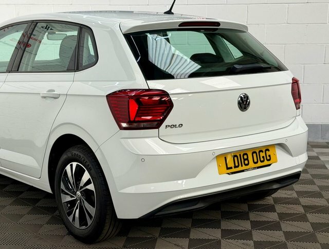 Volkswagen Polo 1.0 Tsi Se Hatchback Euro 6 Ss White #2