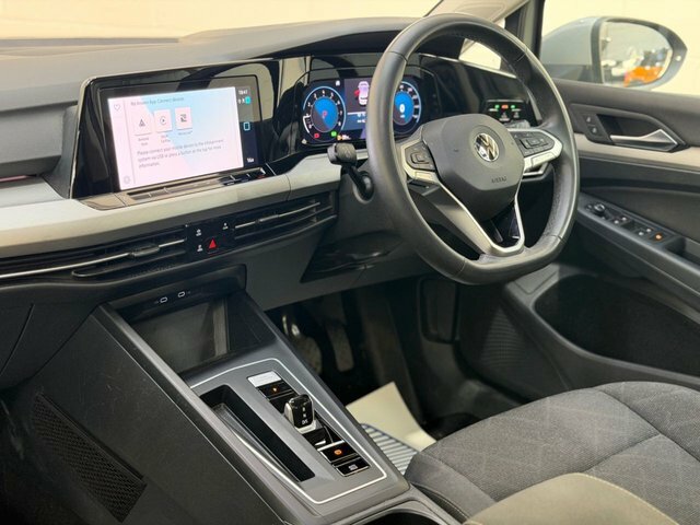Volkswagen Golf 1.0 Etsi Mhev Life Hatchback Hybrid Dsg Grey #3