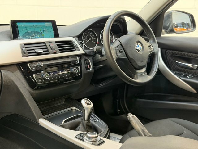 BMW 3 Series 2.0 320I Se Saloon Euro 6 Ss Black #3