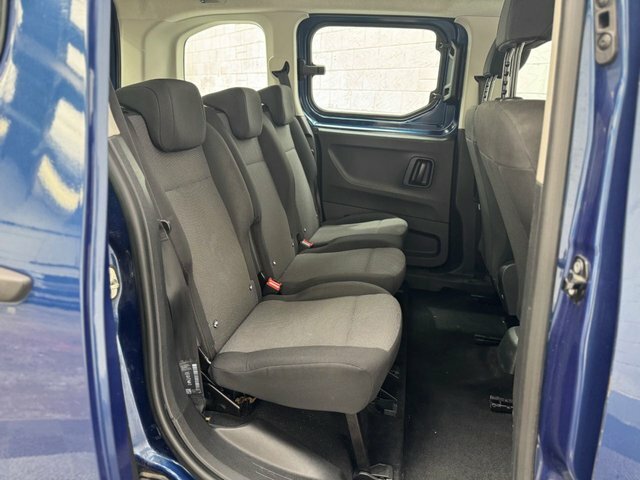 Vauxhall Combo Life Life 1.5 Turbo D Blueinjection Energy XL Mpv Euro Blue #19