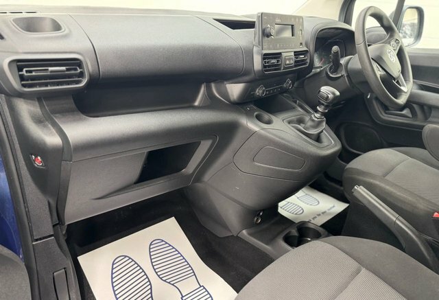 Vauxhall Combo Life Life 1.5 Turbo D Blueinjection Energy XL Mpv Euro Blue #15