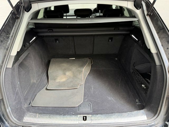Audi A4 Avant 2.0 Tfsi Black Edition Estate S Tronic Black #12