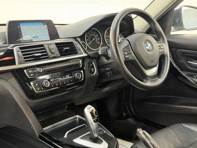 BMW 3 Series 1.5 318I Se Saloon Euro 6 Ss 1 Silver #3