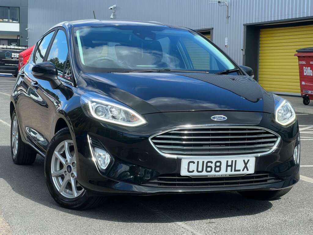 Ford Fiesta 1.1 Ti-vct Zetec Euro 6 Ss Black #2
