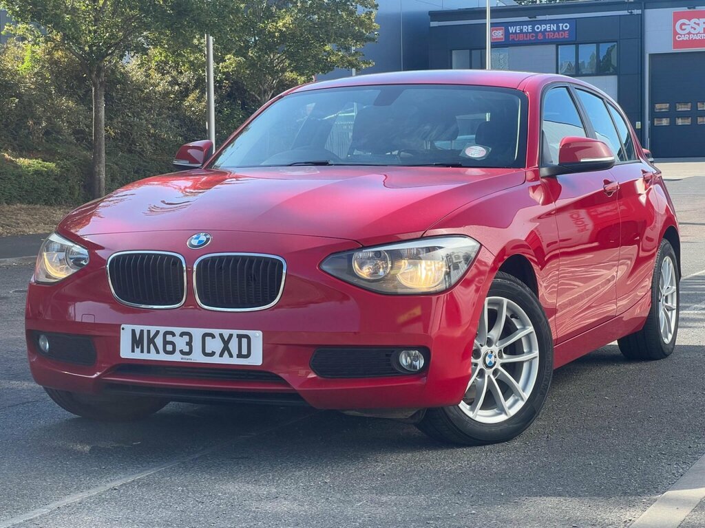 BMW 1 Series 1.6 116I Se Euro 6 Ss Red #4