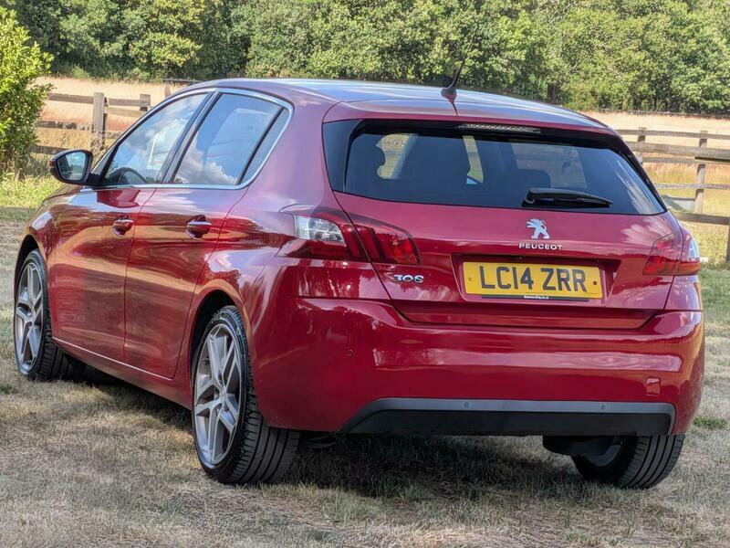Peugeot 308 1.2 E-thp Puretech Feline Red #4