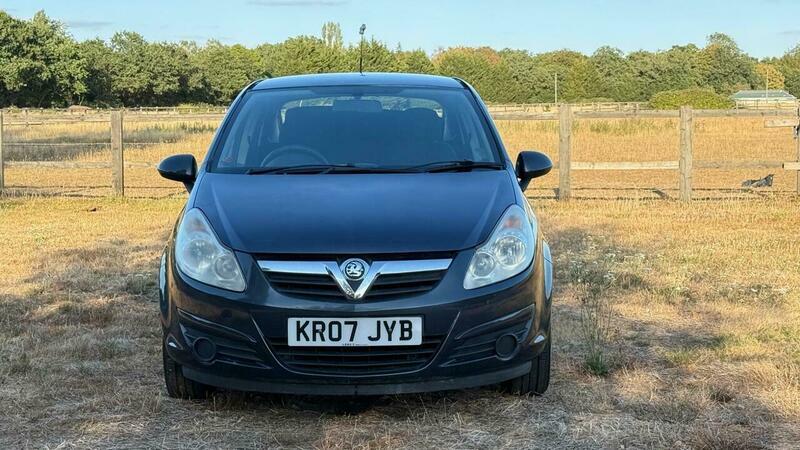 Vauxhall Corsa 1.4I 16V Club #2