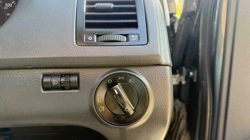 Volkswagen Polo 1.9 Tdisportalloys-fogs-50mpg-rclvery Clean Grey #24