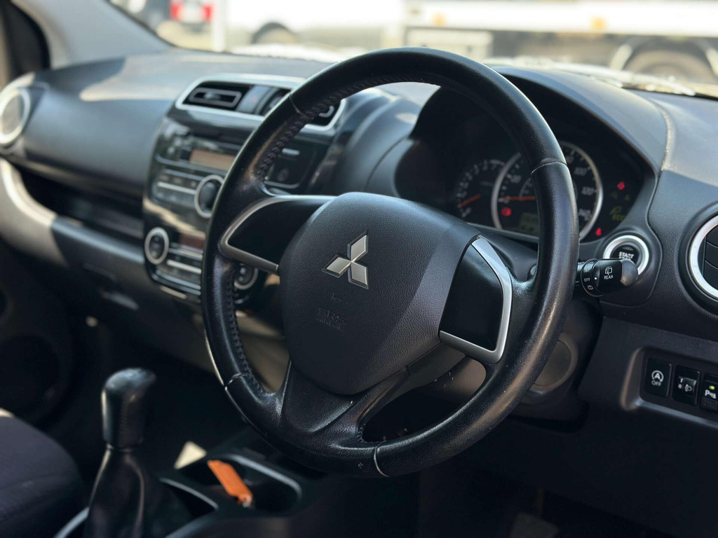 Mitsubishi Mirage 1.2 3 #2