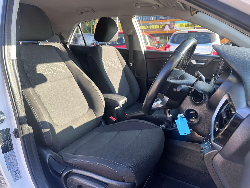 Kia RIO 1.4 2 #4