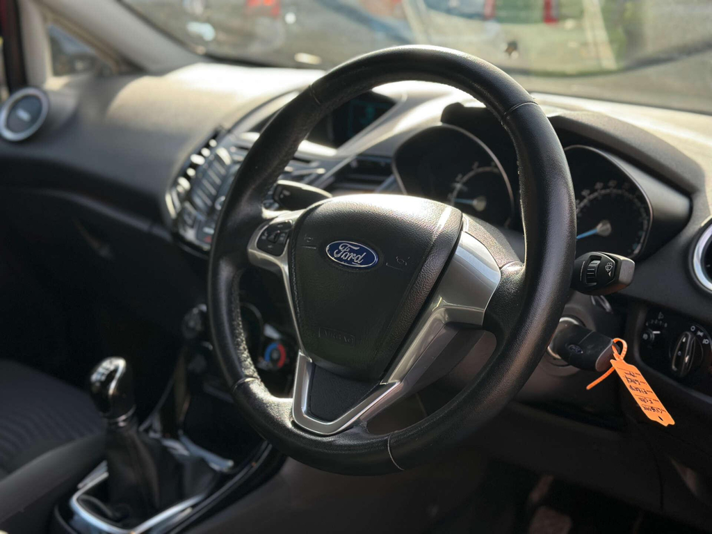 Ford Fiesta 1.2 Zetec  #2