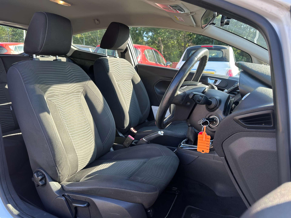 Ford Fiesta 1.2 Zetec #4
