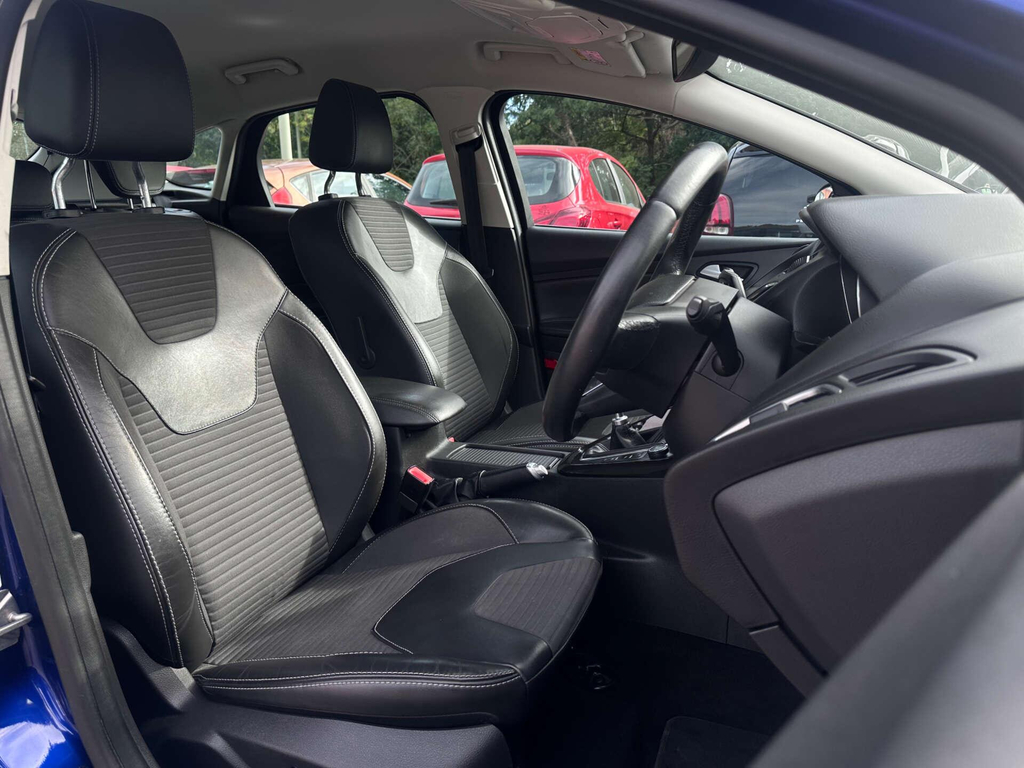 Ford Focus 1.5 Titanium X Tdci #5