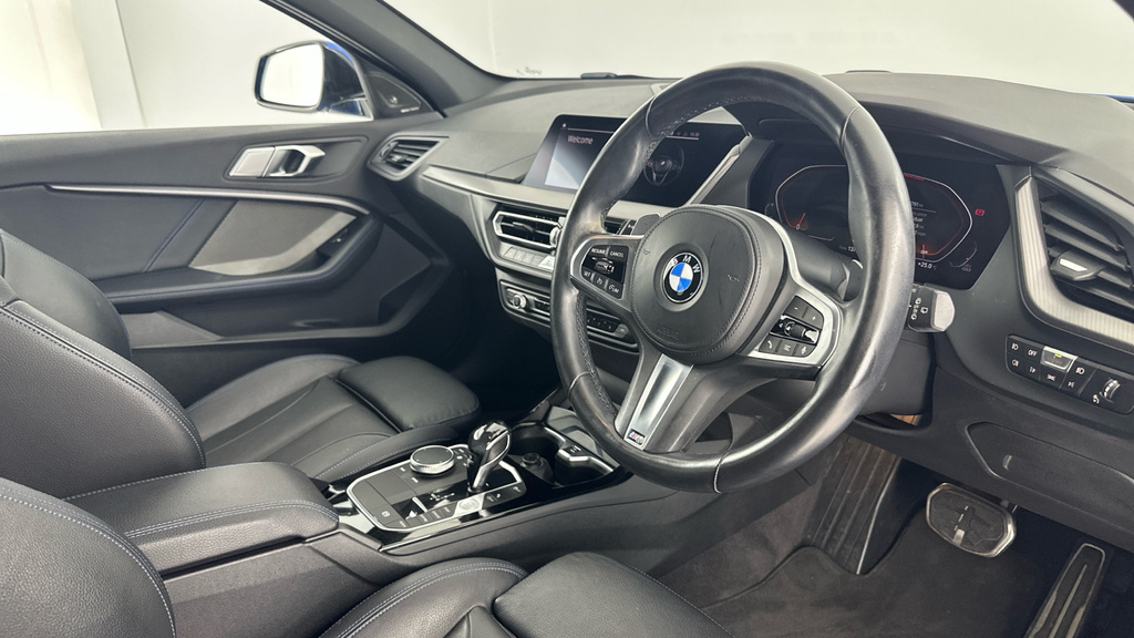 BMW 1 Series 118D M Sport #6