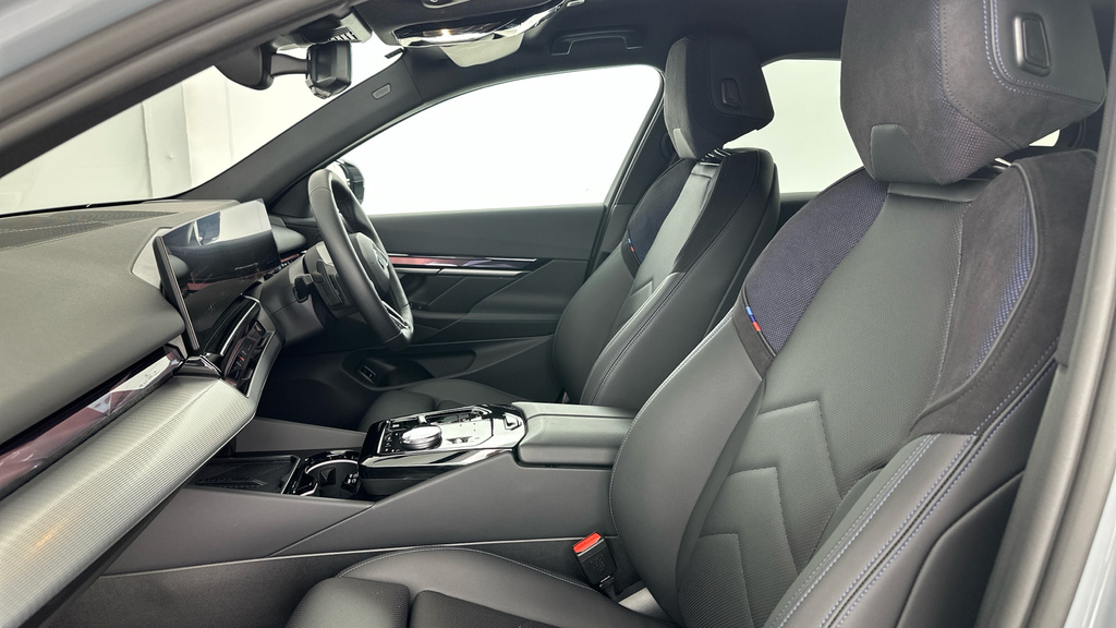 BMW 5 Series 520I M Sport Grey #7