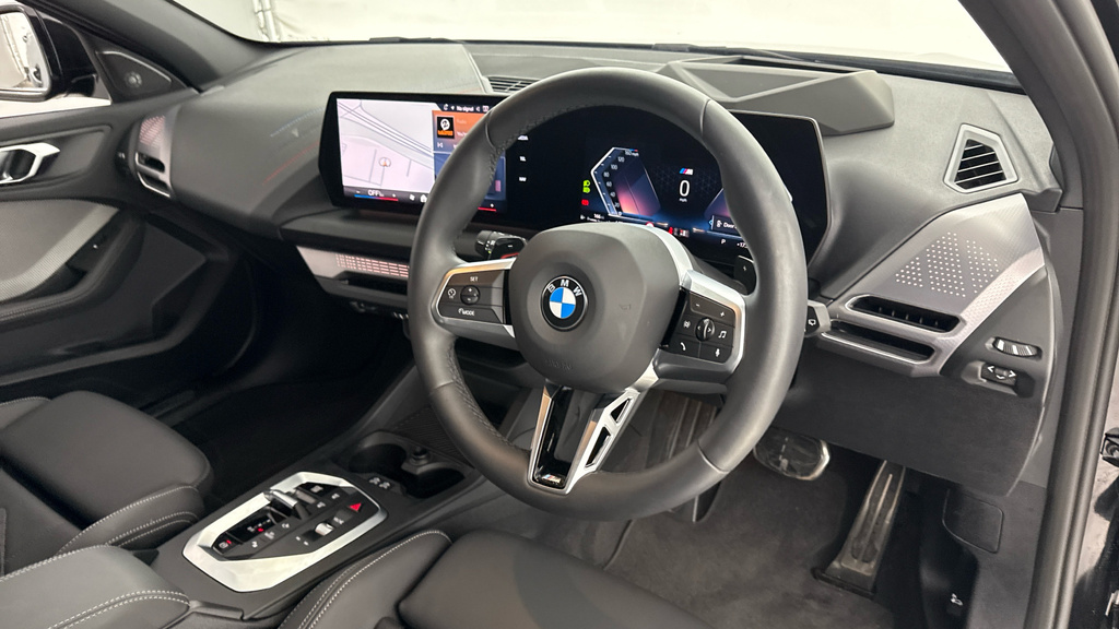 BMW 1 Series 120 M Sport #6