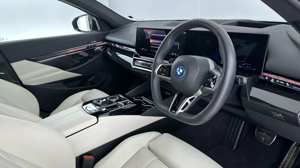 BMW 5 Series 530E M Sport Touring #6
