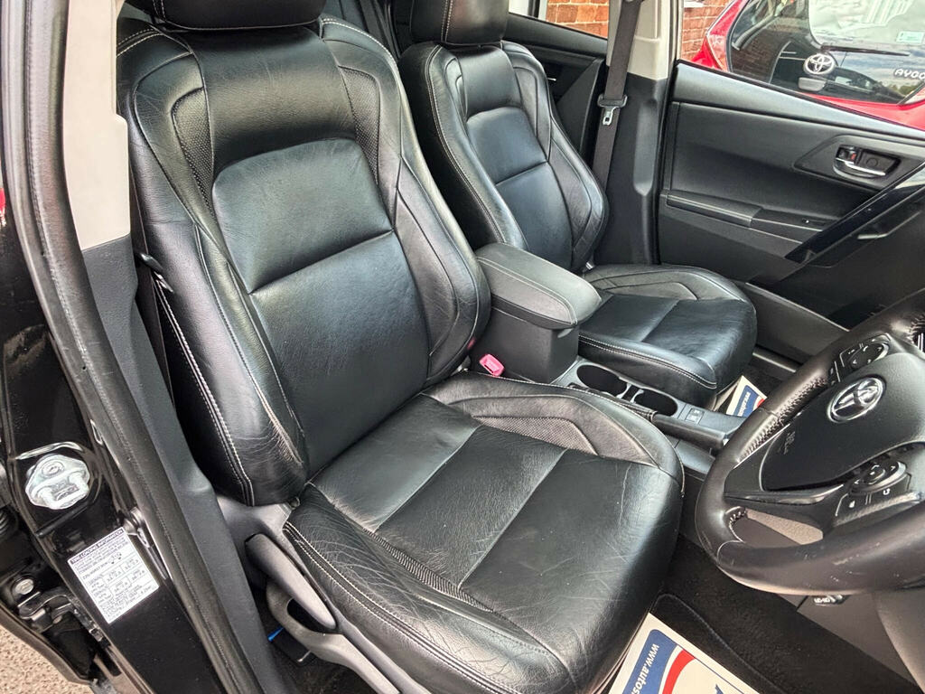 Toyota Auris 1.8 Excel Vvt-i 99 Bhp Grey #54