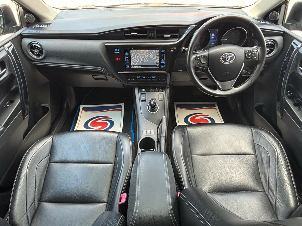 Toyota Auris 1.8 Excel Vvt-i 99 Bhp Grey #9