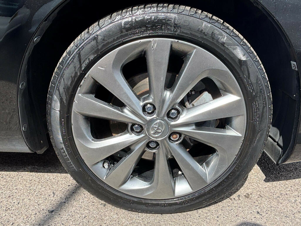 Toyota Auris 1.8 Excel Vvt-i 99 Bhp Grey #14