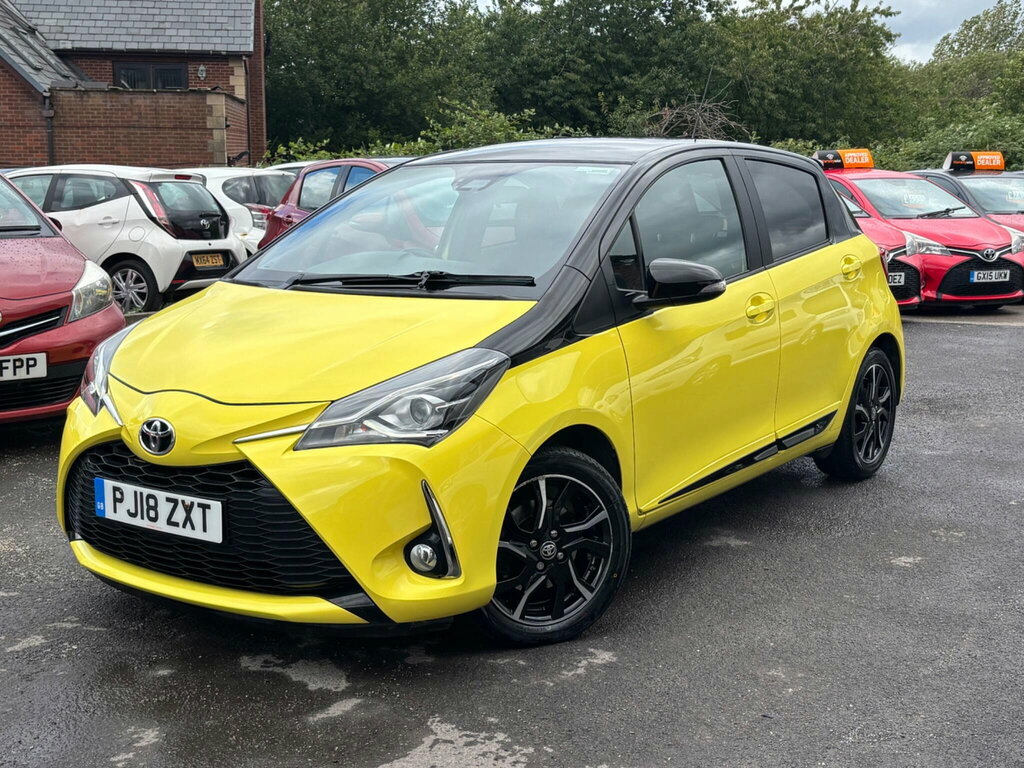 Toyota Yaris 1.5 Vvt-i Yellow Bi-tone Limited Edition Euro 6 Yellow #3