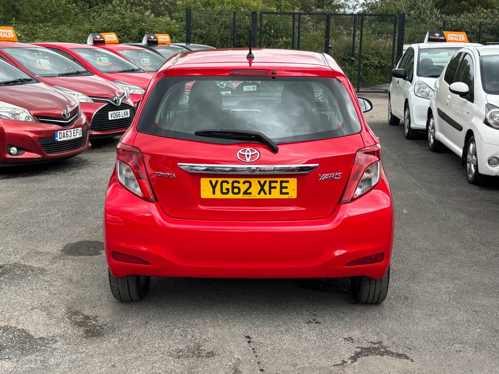 Toyota Yaris 1.33 Dual Vvt-i Tr Euro 5 Red #5